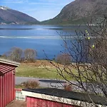 6 Person In Halsanaustan Vakantiehuis Korsnes (Trondelag)