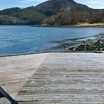 6 Person In Halsanaustan Korsnes (Trondelag)